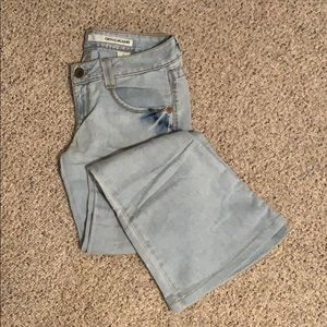 DKNY Jeans